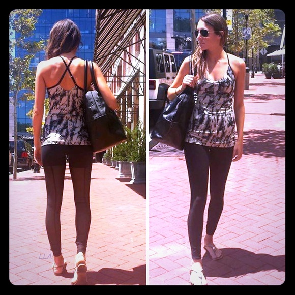 Lululemon great granite power Y tank size 8