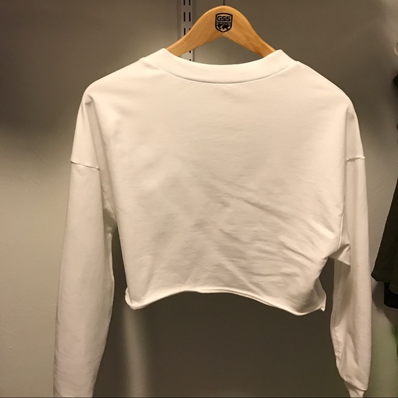 Top - Picture 2 of 3