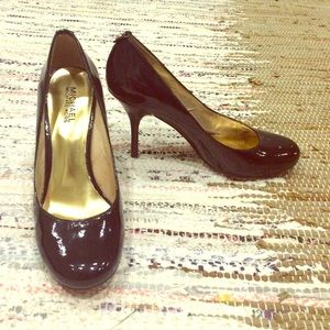 Michael by Michael Kors black patent leather pumps