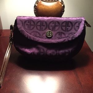 Pretty Purple Giani Bernini Wristlet/clutch