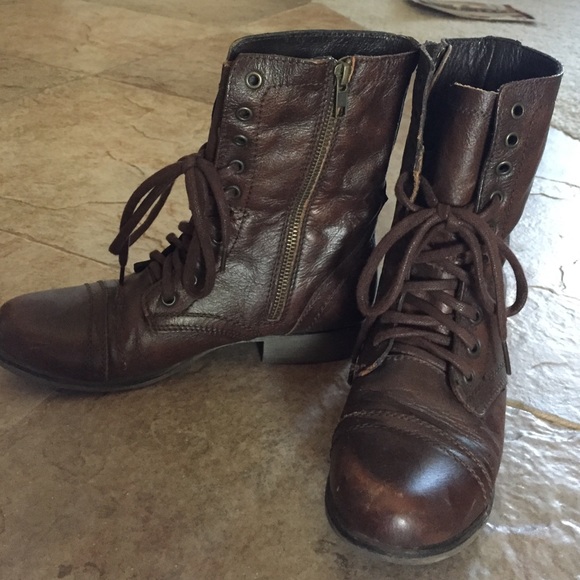 Steve Madden Troopa boots - Picture 2 of 4