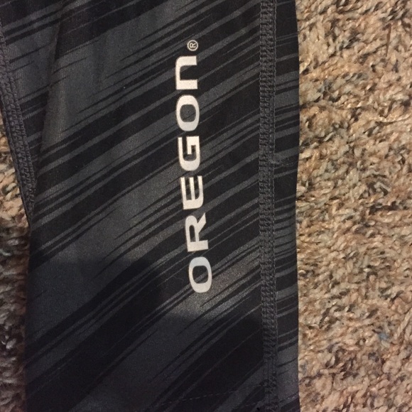 Full length striped Nike pro pants - Picture 3 of 4