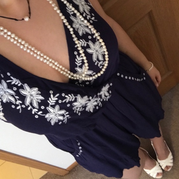 Navy blue romper - Picture 2 of 2