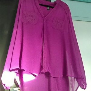 Beautiful embellished Torrid high-low