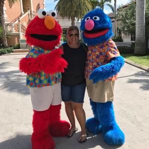 Meet your Posher, Donelle