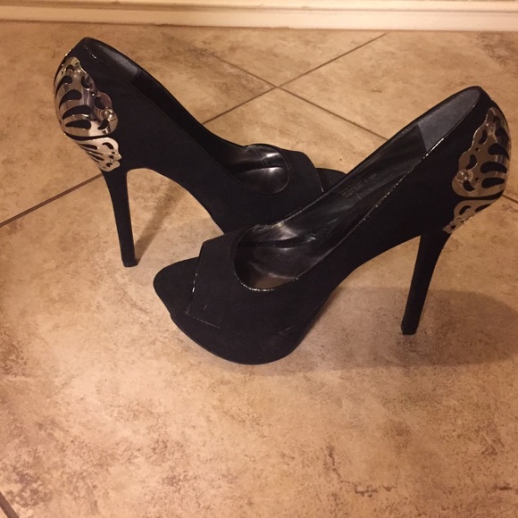 Sexy! Carlos Santana suede platform pumps