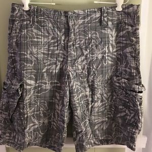 Canyon River Blues cargo fit shorts
