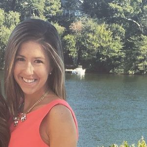 Meet your Posher, Kaitlyn