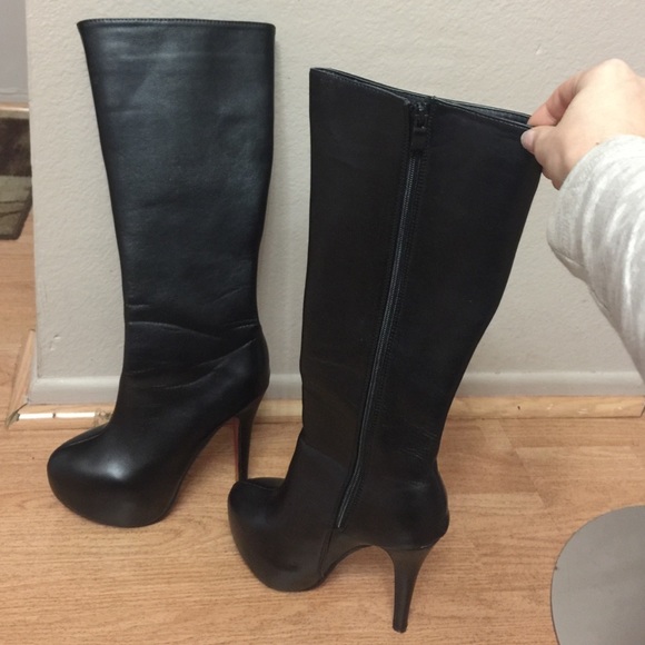 ❣️SEXY RED BOTTOMS HEELS BOOT❣️ - Picture 2 of 4