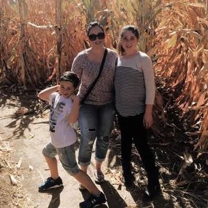 Meet your Posher, Denise