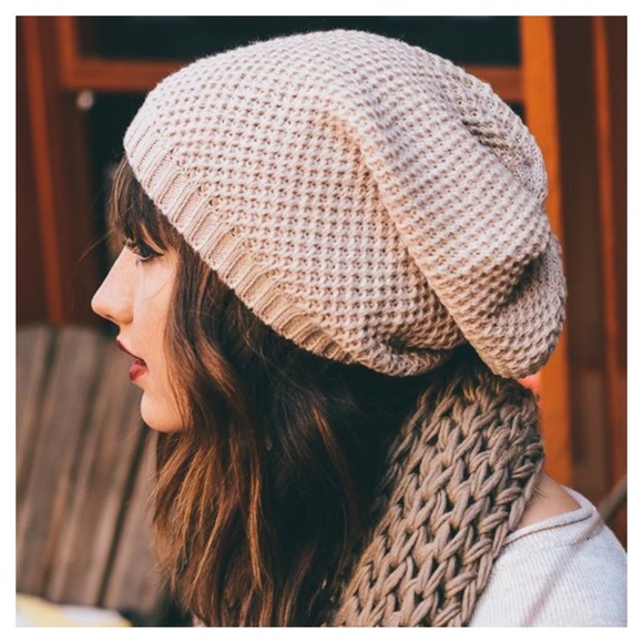 ✨HOST PICK ✨New Arrival- Slouchy Beanie