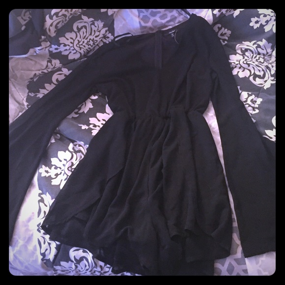 Cute black romper-Papaya-never worn!
