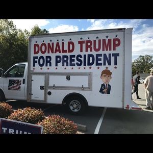 Meet your Posher, Chuck