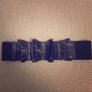 Betsy Johnson Snap Stretch Belt