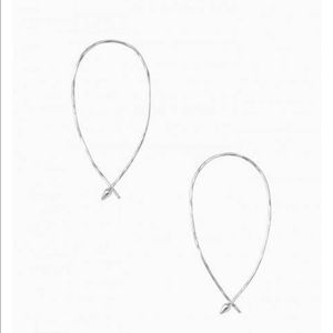 Stella & Dot Hammered Wire Small Hoops in Silver