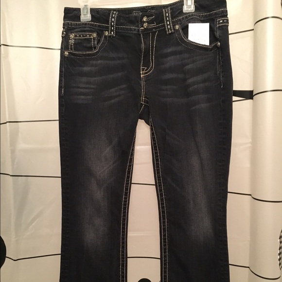 Miss Me Jeans- black distressed denim