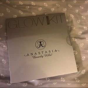Anastasia Beverly Hills Glow Kit - Gleam