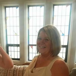 Meet your Posher, Brenda