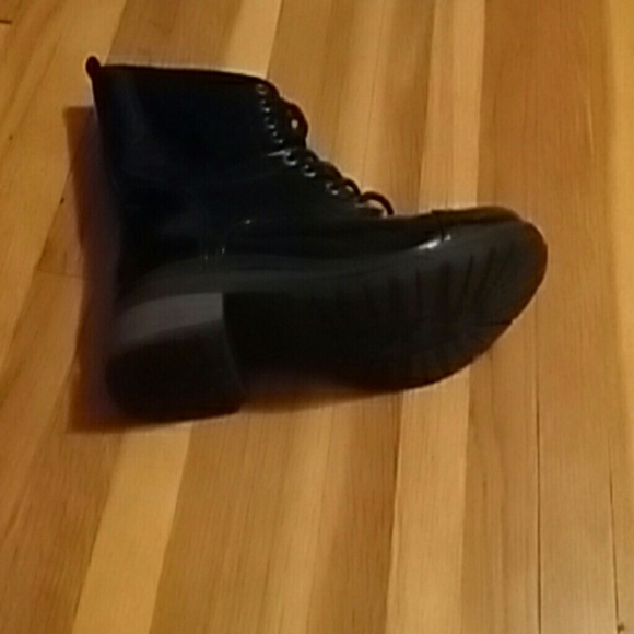 Boots - Picture 2 of 2