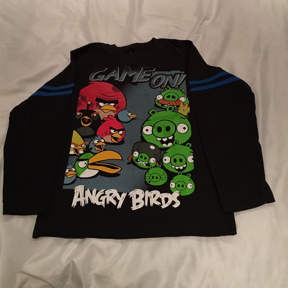 NWOT Boys Angry Birds Long sleeved shirt