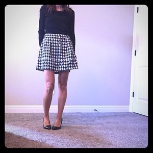 Black and White Houndstooth Skirt