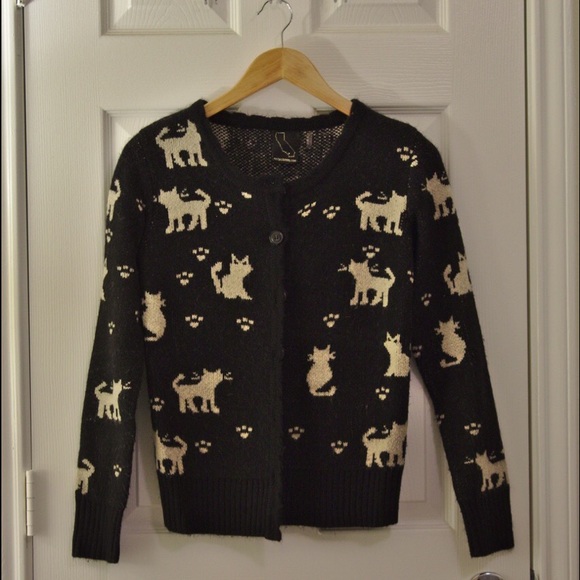 Black Cardigan with Kittens