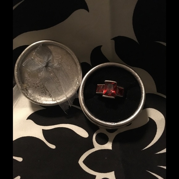 FIRM Red CZ - Picture 2 of 4