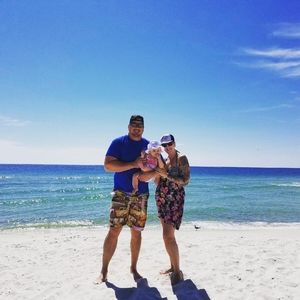 Meet your Posher, Joelle