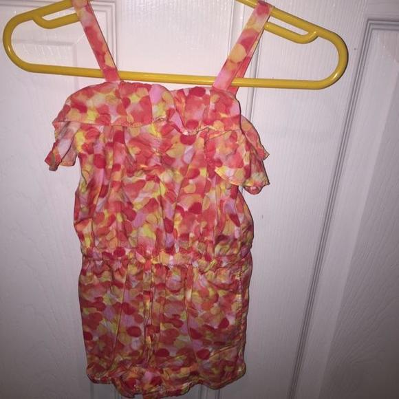NWT Gap Romper 18-24m