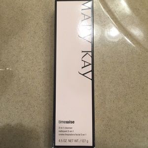 NIB Mary Kay 3-in-1 Cleanser Combo/Oily