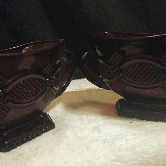 Set of vintage Cape cod gravy boats