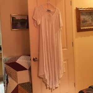 Plus flared whit cotton dress.