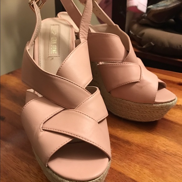 Wedge sandals - Picture 2 of 2
