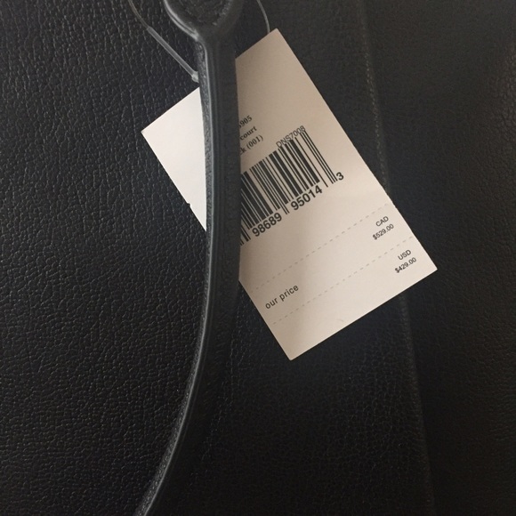 Kate Spade Purse!! Reduce‼️‼️ - Picture 3 of 4