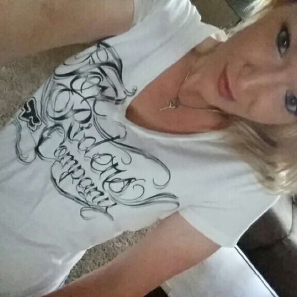 Meet your Posher, Amanda - Picture 1 of 1