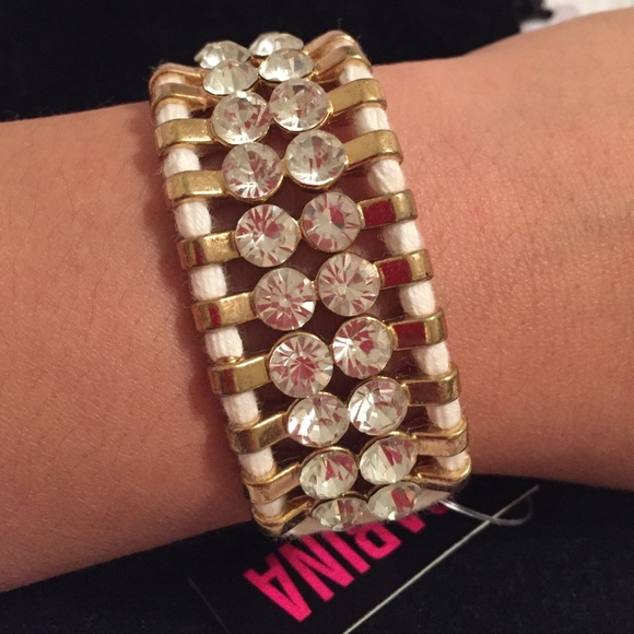 Wide Rhinestone Friendship Braclet - Picture 1 of 3