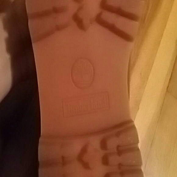 Timberlands - Picture 3 of 3