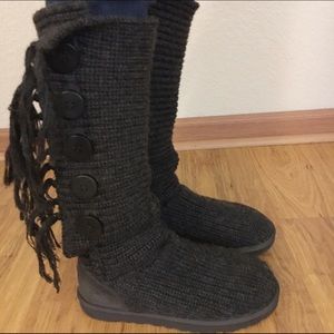UGG Gray Knit Button Up Fringe Cardy Boots -Size 8