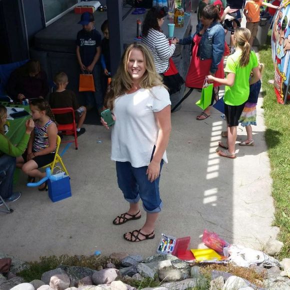 Meet your Posher, Gina - Picture 1 of 1