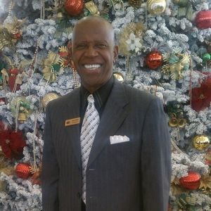 Meet your Posher, Dewitt