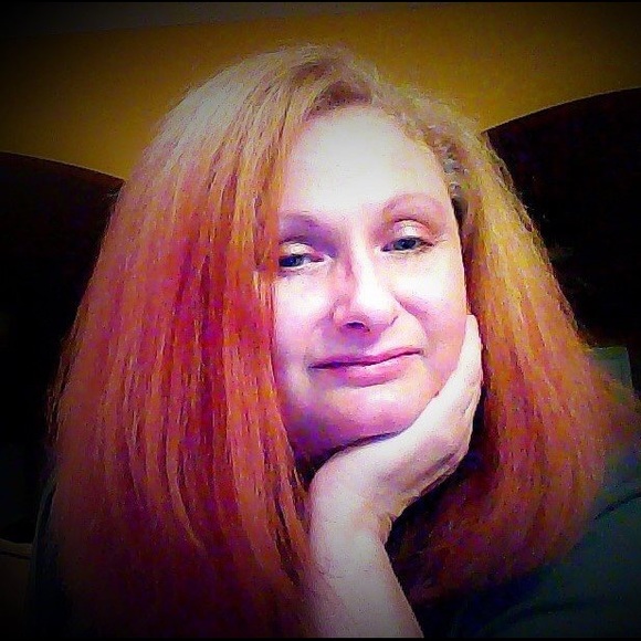 Meet your Posher, Sherry - Picture 3 of 3