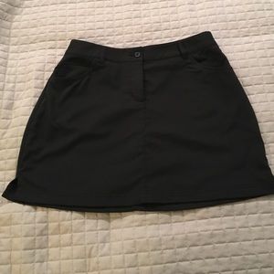 Slazenger ladies golf skirt with built-in shorts