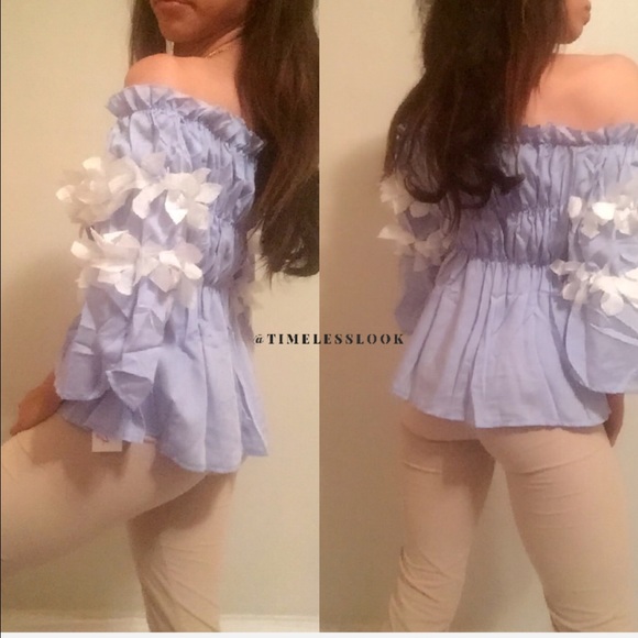 Beautiful floral off shoulder pleated flower top - Picture 3 of 5