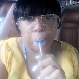 Meet your Posher, Firstlady