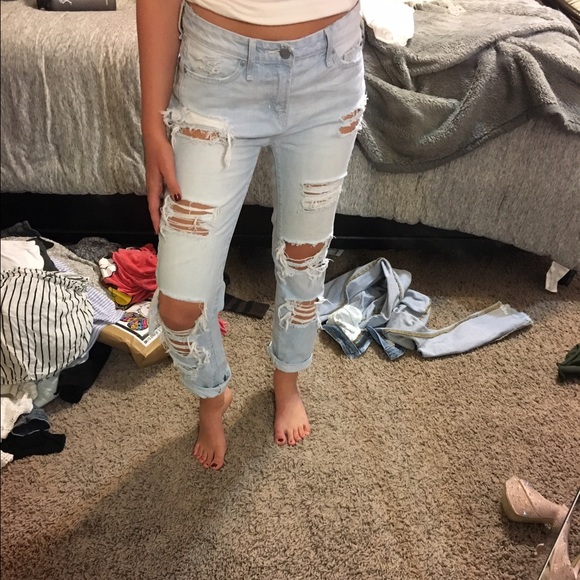 Free People Denim - Light wash destroyed jeans