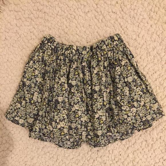 Gap floral skirt