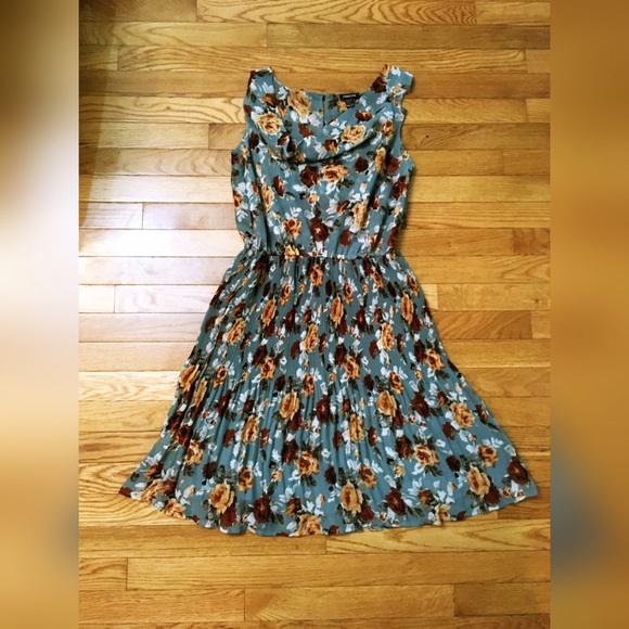 Floral cowl front pleated dress