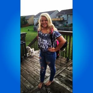 Meet your Posher, Taylor