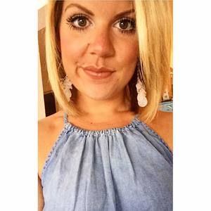 Meet your Posher, Jacquelyn