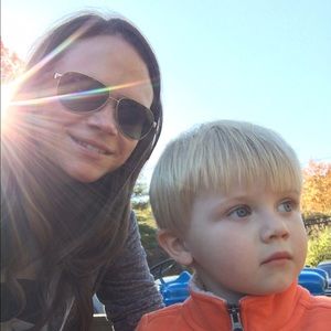 Meet your Posher, Colleen